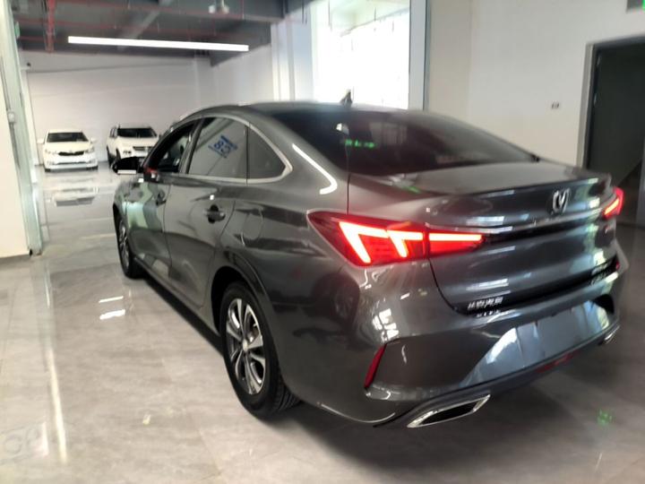 Eado 2021 PLUS NE 1.4T GDI DCT Premium photo 4