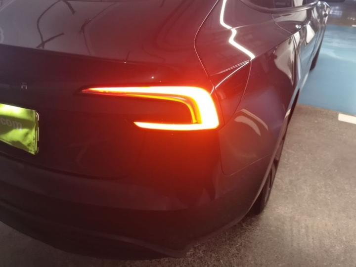 Model 3 2025 RWD photo 7