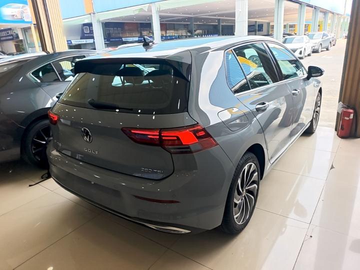 Golf 2024 280TSI DSG Pro 50 photo 4