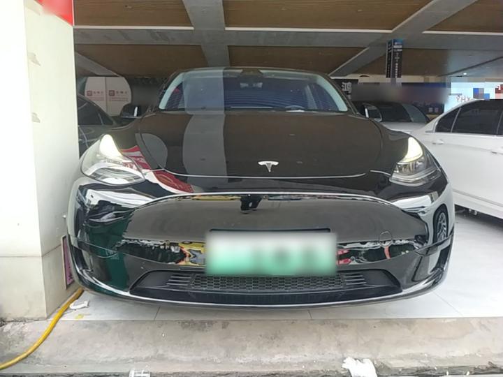 Model Y 2023 RWD photo 2