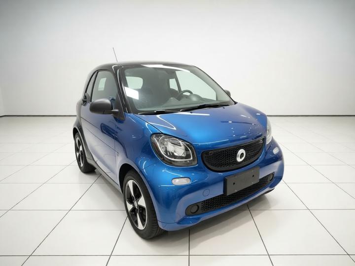 fortwo 2018 1.0L 52 Coupe China V photo 3