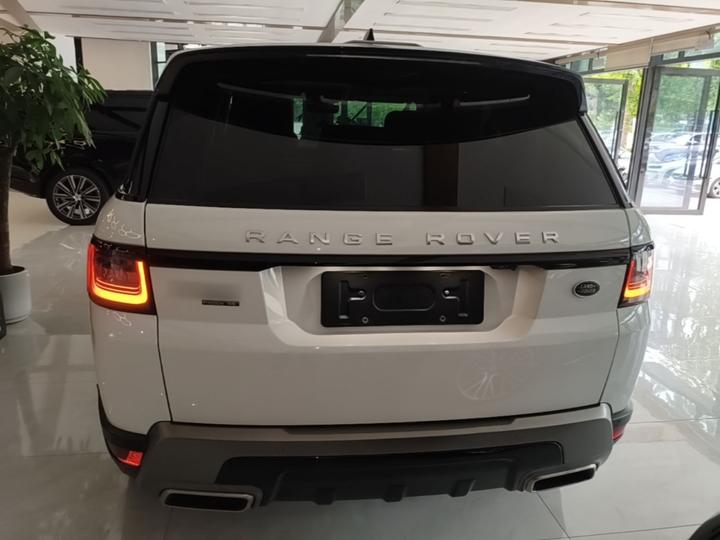 Range Rover Sport EV 2021 P400e SE photo 3
