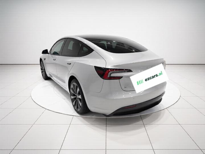 Model 3 2023 RWD photo 4