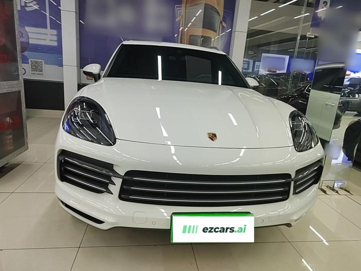 2019 Cayenne 3.0T photo 2
