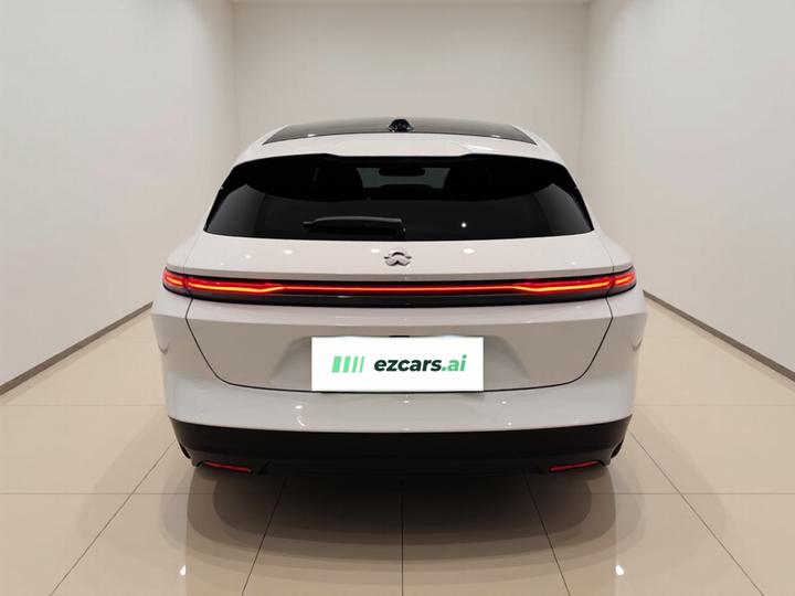 ET5T 2024 75kWh Touring photo 5