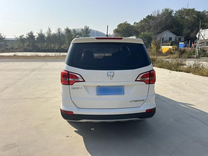 730 2016 1.5L MT Value 7-Seater China V photo 6