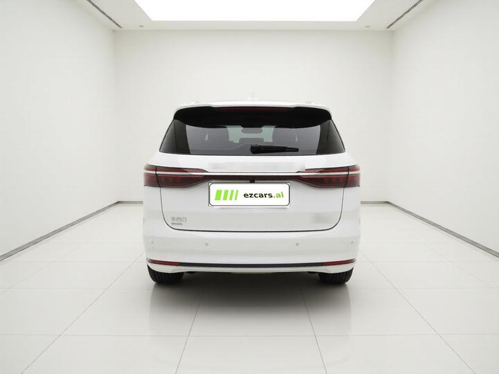Song MAX EV 2022 DM-i 105KM Flagship photo 5