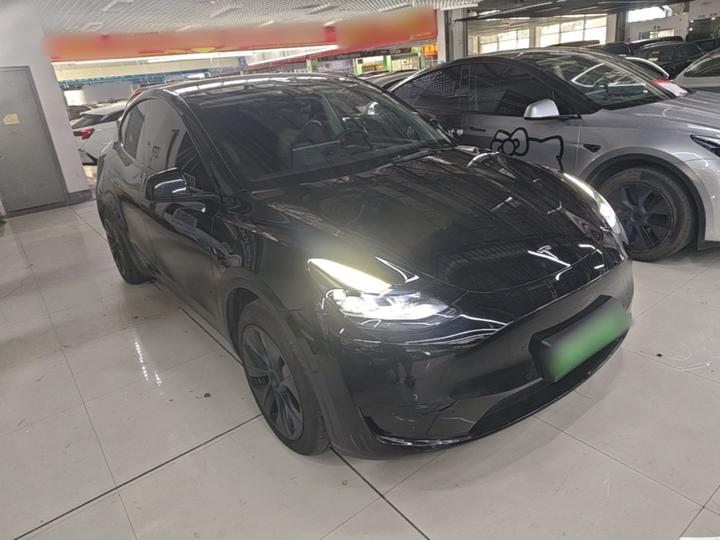 Model Y 2023 RWD photo 3
