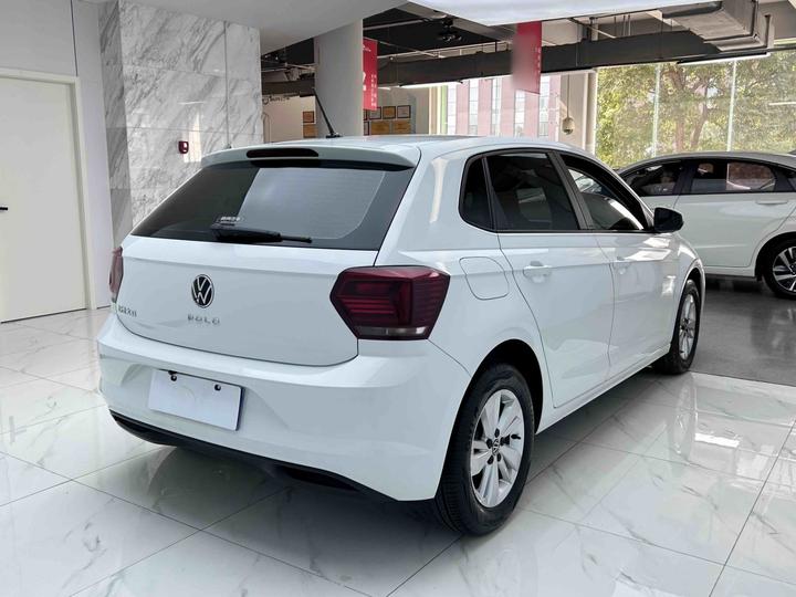Polo 2023 Facelift Plus 1.5L AT photo 4