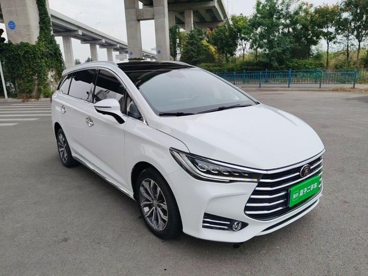 Song MAX 2019 1.5T AT Connected 6-Seater China VI photo 3