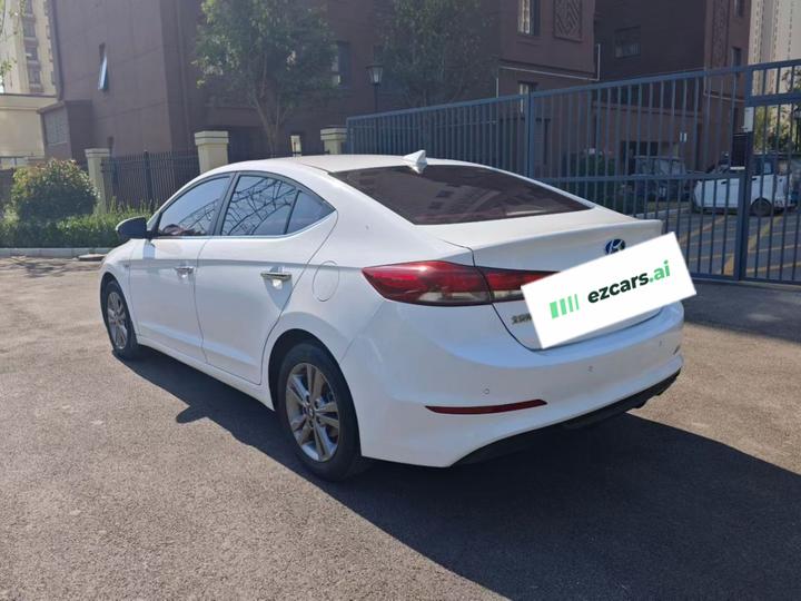 Elantra 2016 1.4T DCT photo 4