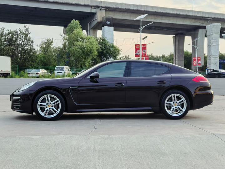 2016 Panamera 4 Edition 3.0T photo 4