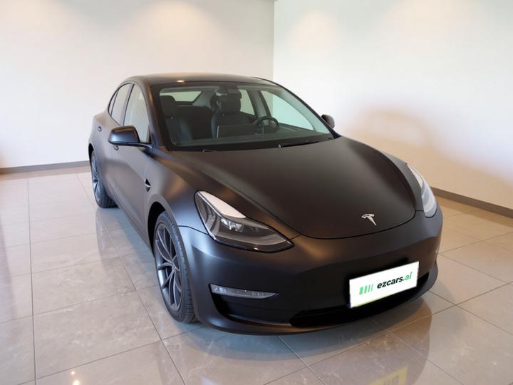 Model 3 2022 Performance AWD photo 3
