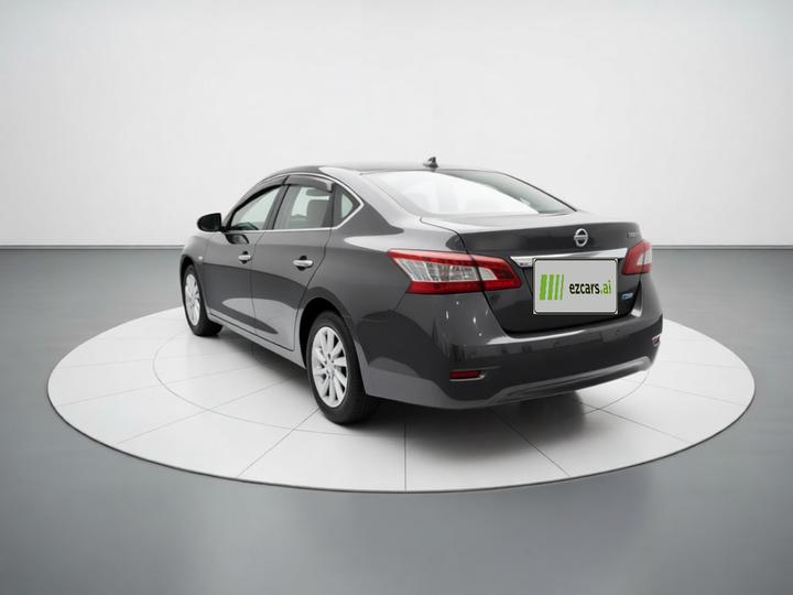 Sylphy 2012 1.6XE MT Comfort photo 4
