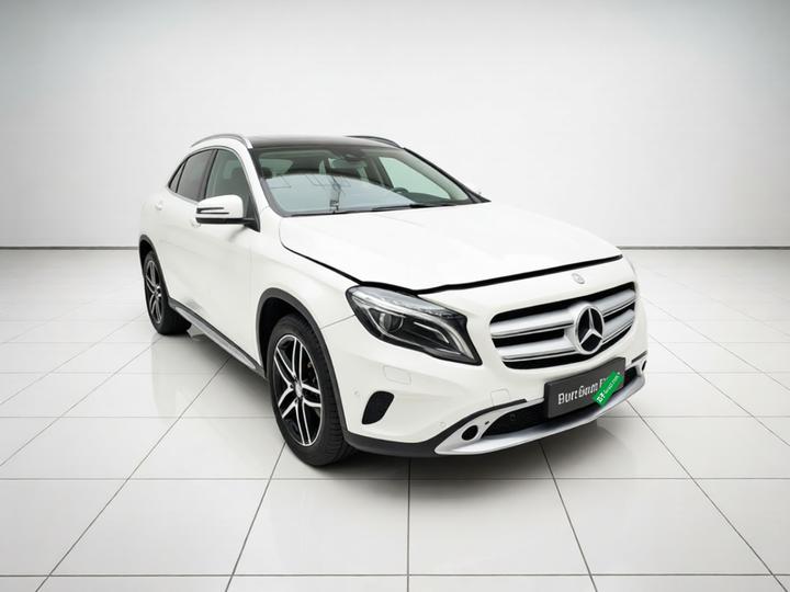 GLA 2016 GLA 220 4MATIC Fashion photo 3