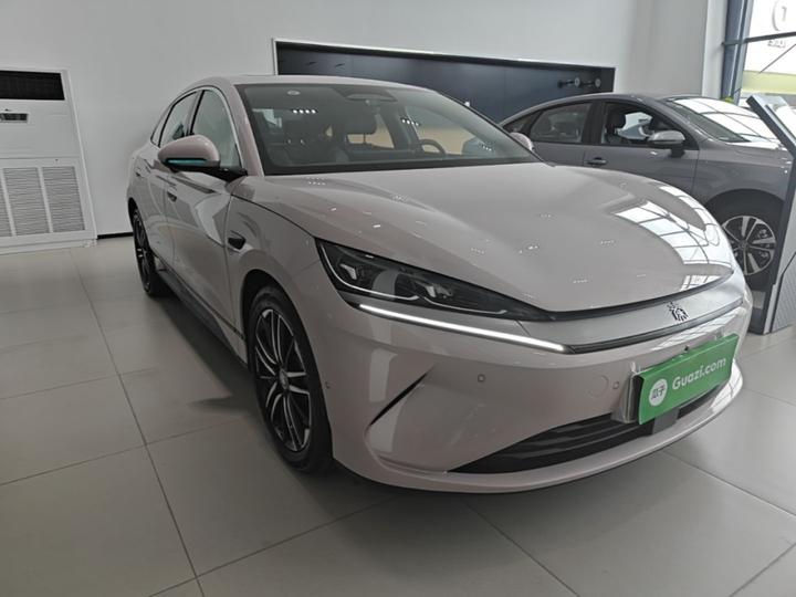 Qin L 2025 EV 545KM photo 3