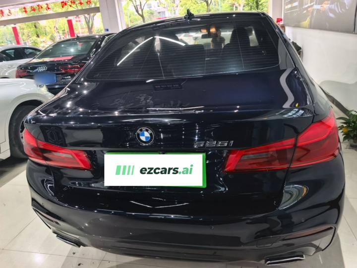 5 Series 2020 525Li M Sport Package photo 3