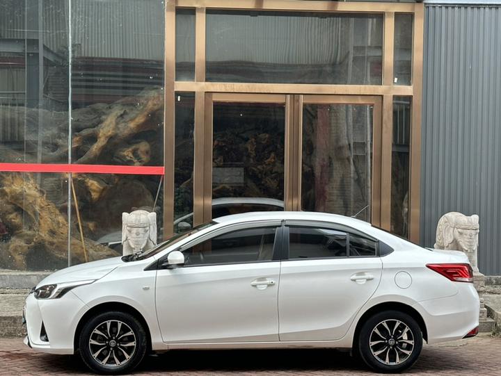 YARiS L 2019 1.5E CVT China VI photo 4