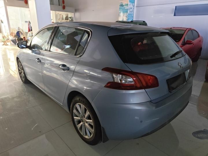 308S 2015 1.2T AT photo 4