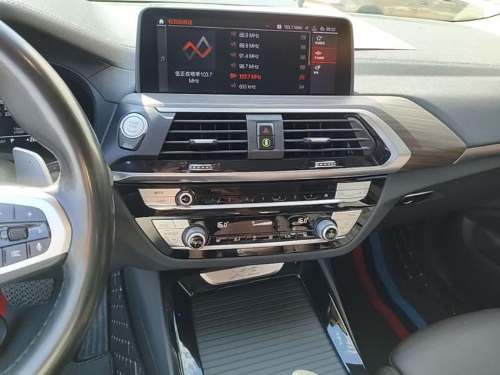 X3 2020 xDrive28i M Sport Package photo 8
