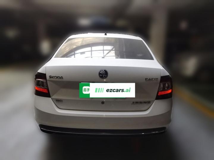 Rapid 2018 1.6L AT Comfort photo 5