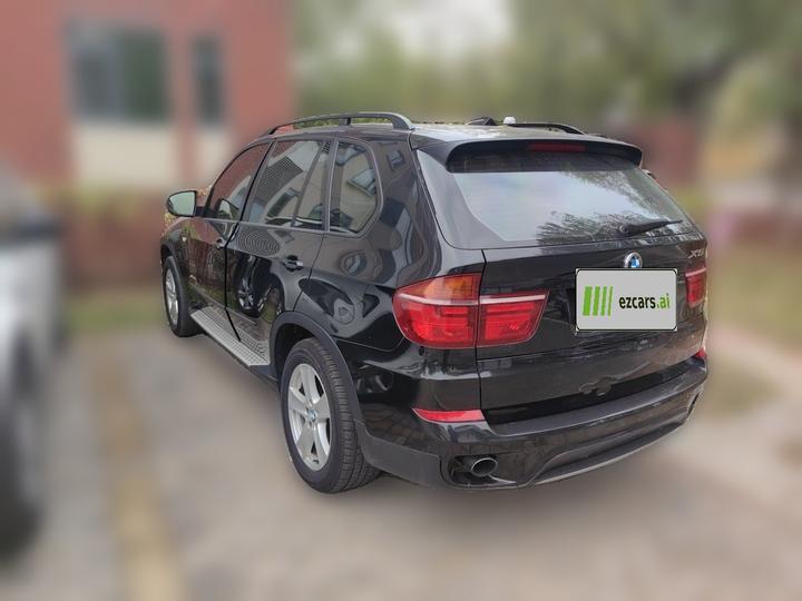 X5 Imported 2011 xDrive35i Leading photo 4