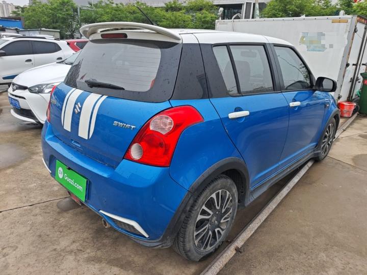 Swift 2015 1.5L AT photo 4