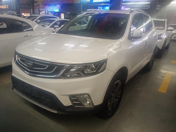 Vision X6 2016 1.8L MT Luxury