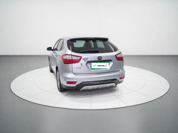S6 2014 2.0L MT Luxury 5-Seater photo 5