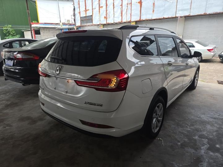 310W 2017 1.5L MT Fashion China V photo 4