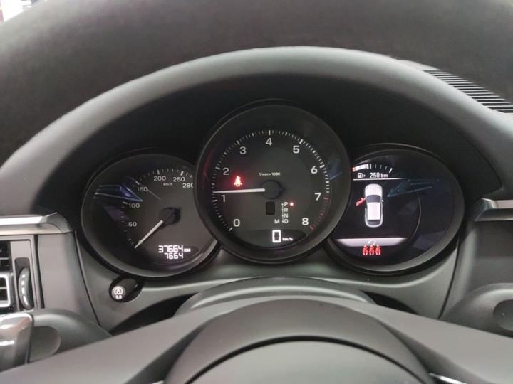 2023 Macan 2.0T photo 7