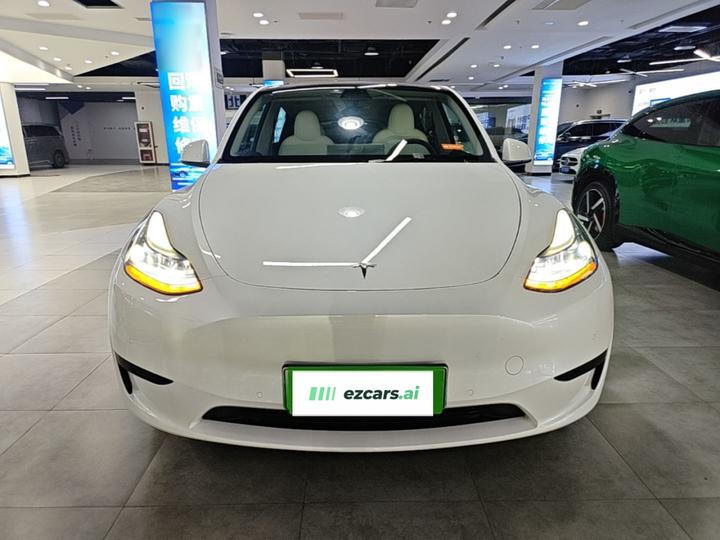 Model Y 2022 Facelift RWD photo 2