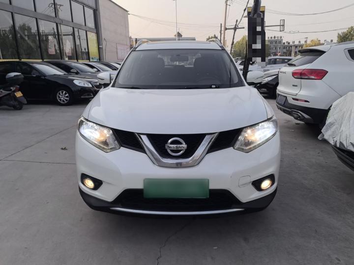 X-Trail 2014 2.5L CVT Luxury 4WD photo 2