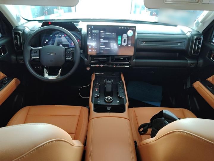 EV 2023 Hi4 145 Explorer photo 5