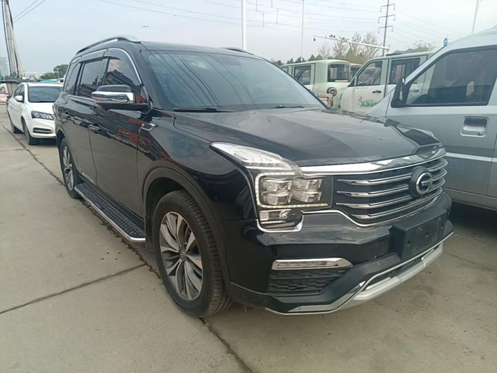 GAC Trumpchi GS8 2017 320T RWD Luxury Connected 7-Seater photo 3