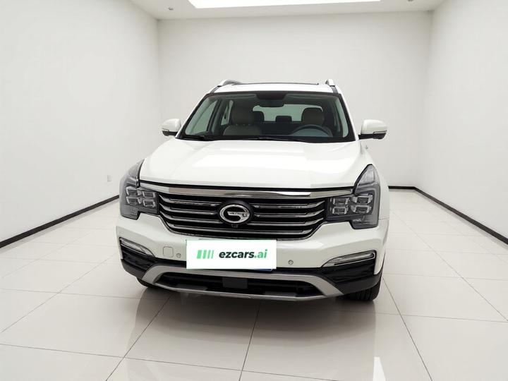 GAC Trumpchi GS8 2017 320T AWD Luxury Connected 7-Seater photo 2