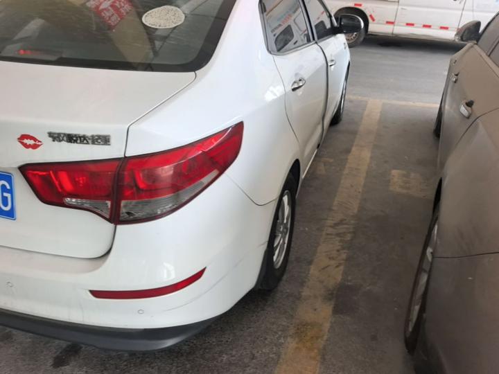 K2 2015 Sedan 1.4L MT GLS photo 7