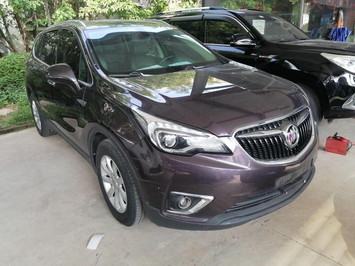 Envision 2018 20T RWD Leading photo 3