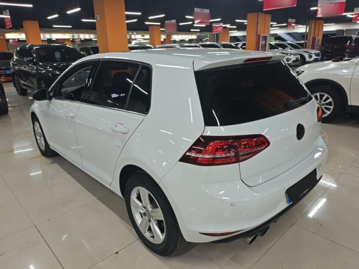 Golf 2017 230TSI AT Comfort Anniversary Edition photo 4