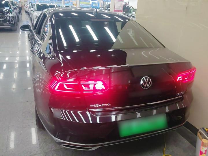 Magotan GTE PHEV 2022 GTE Luxury photo 3