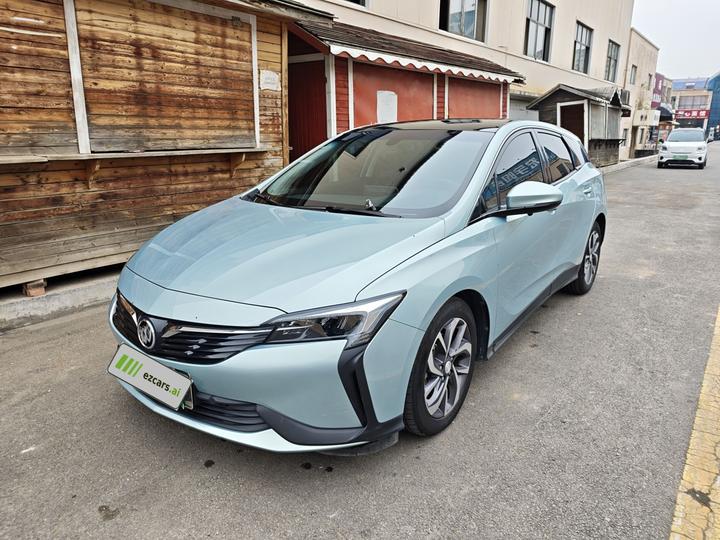 6 2022 PHEV Smart