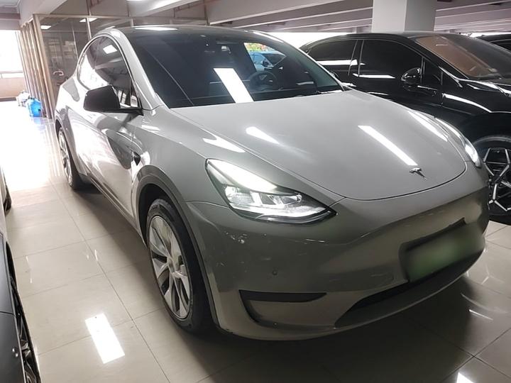 Model Y 2022 RWD photo 3