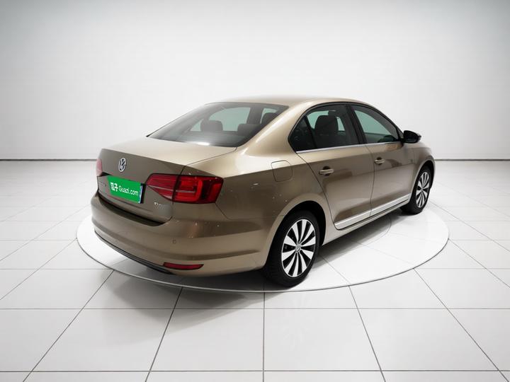 Sagitar 2015 230TSI AT Luxury photo 6