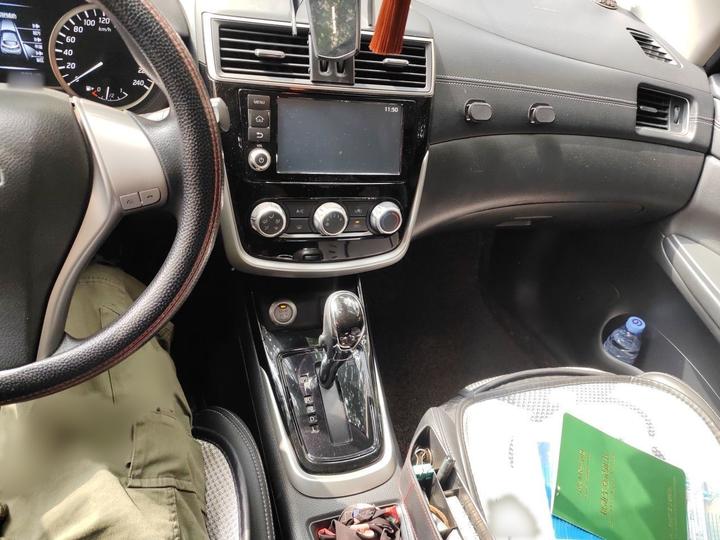 Tiida 2016 1.6L CVT photo 5
