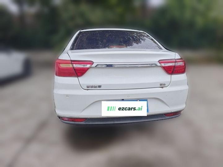 Vision 2018 1.5L AT Premium photo 5