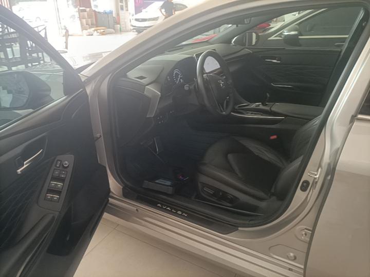 Avalon 2019 2.5L Touring Premium China VI photo 3
