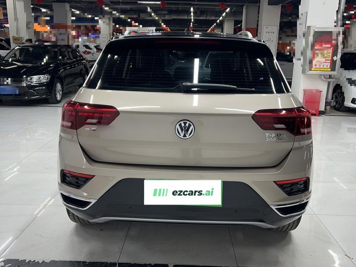 T-Roc 2018 280TSI DSG RWD Comfort China V photo 3