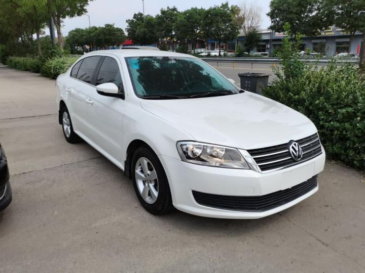 Lavida 2015 1.6L AT photo 3