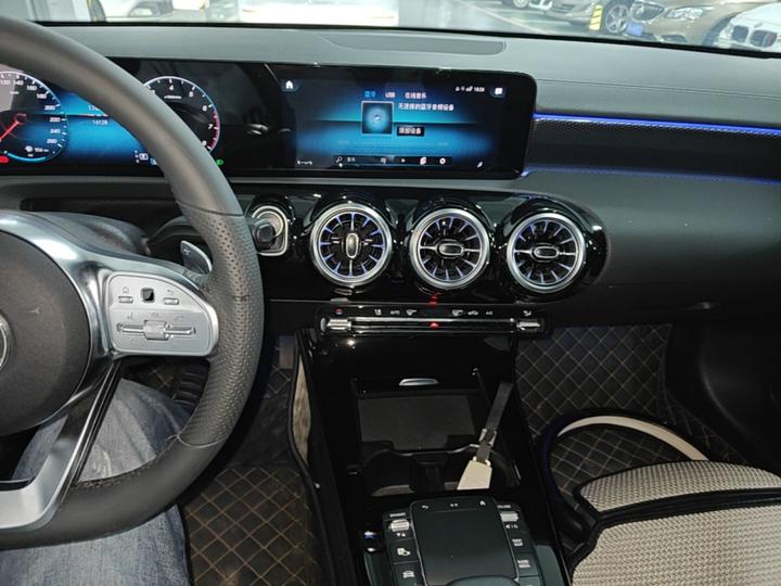A-Class 2021 A 200 L Sport Fashion photo 5