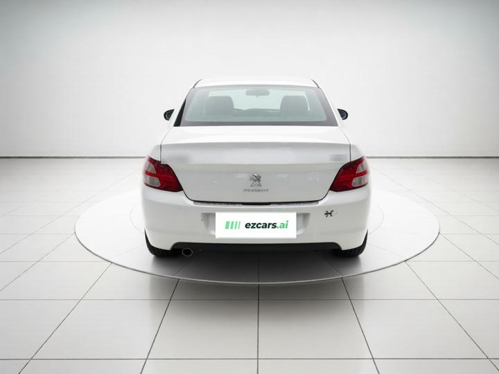 301 2016 1.6L MT Comfort photo 5